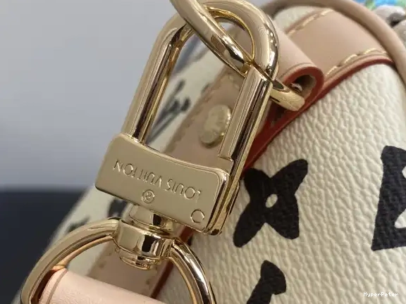 50 VUITTON LOUIS KEEPALL BANDOULIÈRE 0520